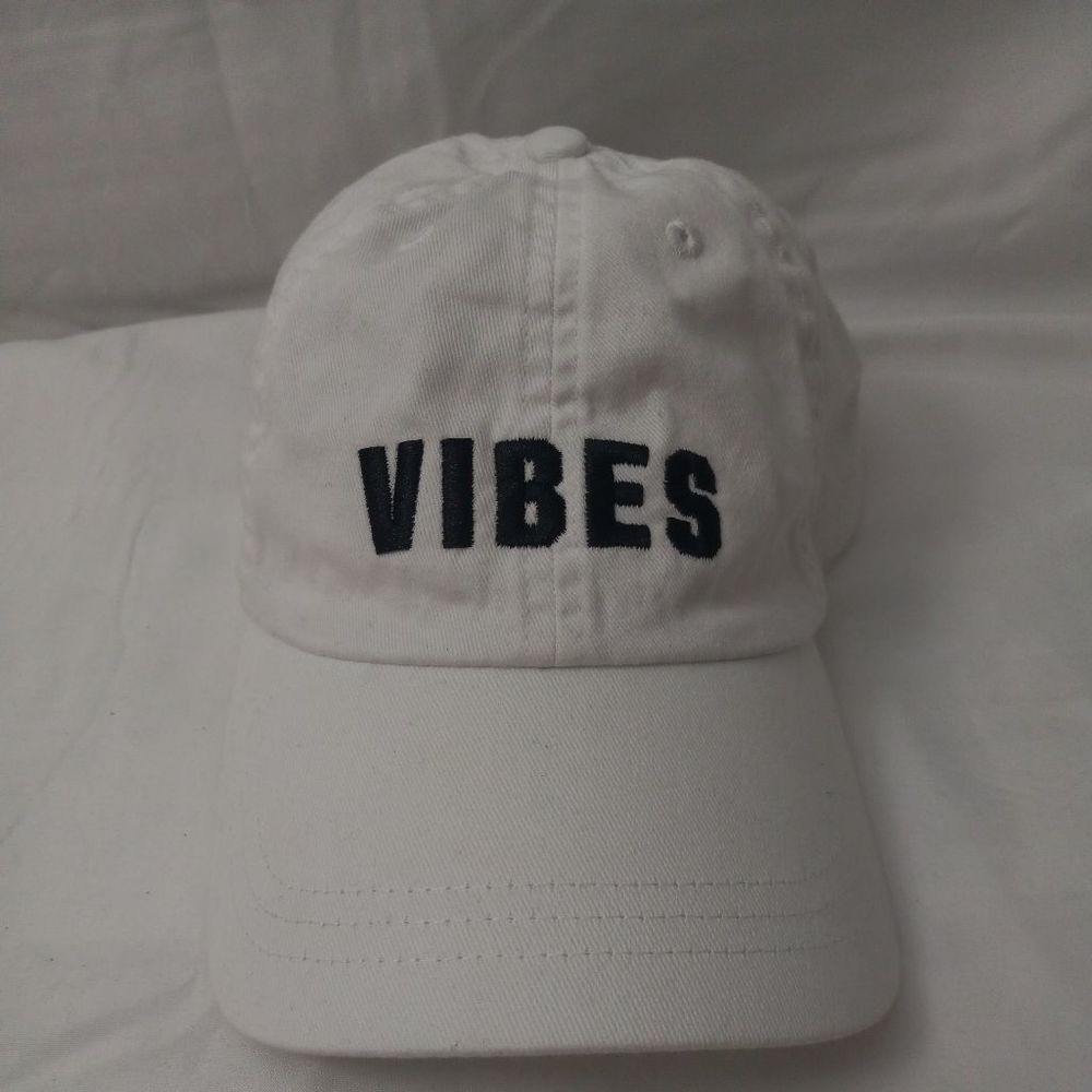 Victoria Secret Pink VIBE Hat Slouch Cap White Black Stylish EUC